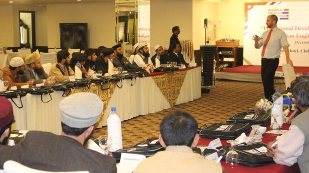 Hastings conducts an ESL training session for participants in Islamabad, Pakistan.