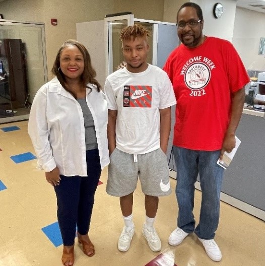 Southwest President Dr. Tracy D. Hall and Vice President of Student Affairs Corey Major welcomed incoming freshman José Johnson to the Saluqi family during Saluqi Saturday on Aug. 20, 2022.
