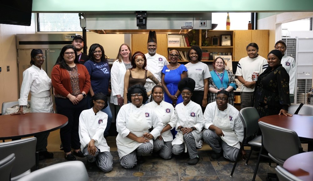 Students and staff at Southwest’s first food pantry cooking demonstration on Sept. 17, 2025. 